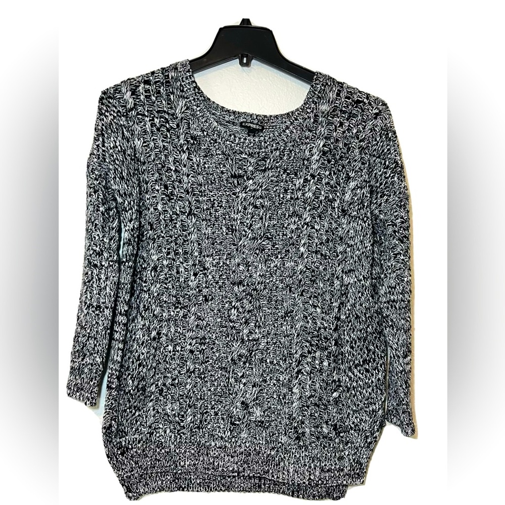 Express Women’s Round Neck Chunky Cable Knit Oversized Sweater Black & White XS